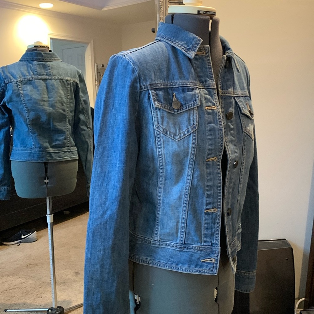 Limited Blue jean jacket in small